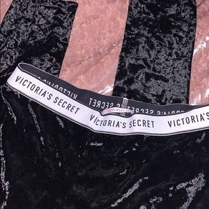 VS Logo Velvet Leggings